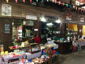 ตลาดบ้านใหม่ร้อยปี thailandaddict ชีวิตติดไทย