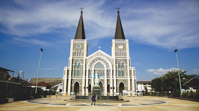 Chanthaburi โรงแรม ที่พัก จันทบุรี Thailandaddict topofhotel